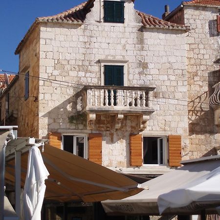 Apartment House Vitaic Supetar Exterior photo