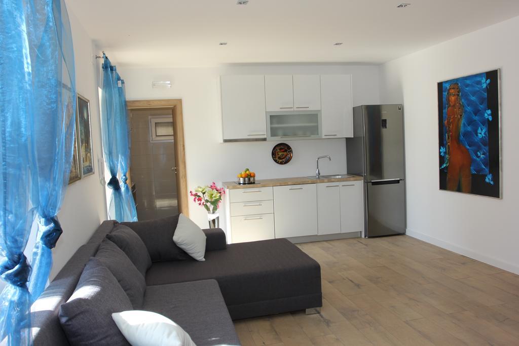Apartment House Vitaic Supetar Room photo